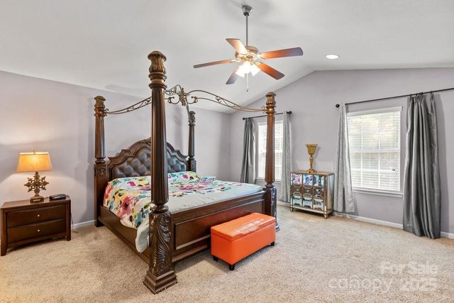 5631 Graypark Drive, Charlotte, NC 28269