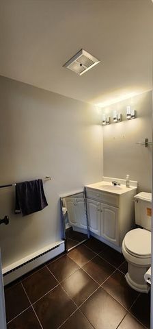 27 Skyline Drive 3, Braintree, MA 02184