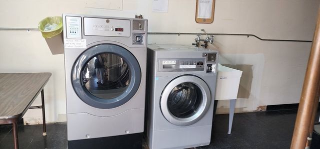 27 Skyline Drive 3, Braintree, MA 02184