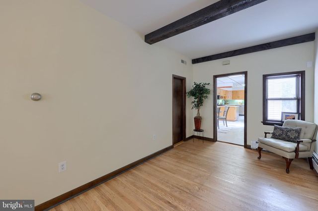352 W ORANGE ST, Lancaster, PA 17603