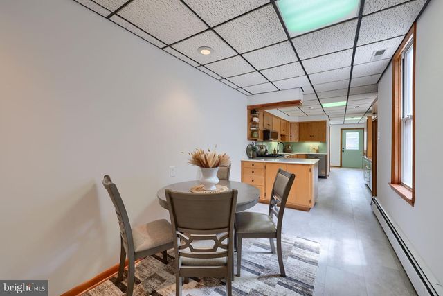 352 W ORANGE ST, Lancaster, PA 17603
