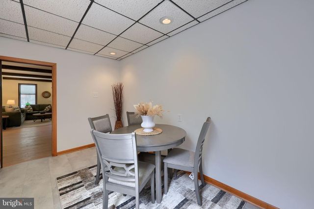 352 W ORANGE ST, Lancaster, PA 17603