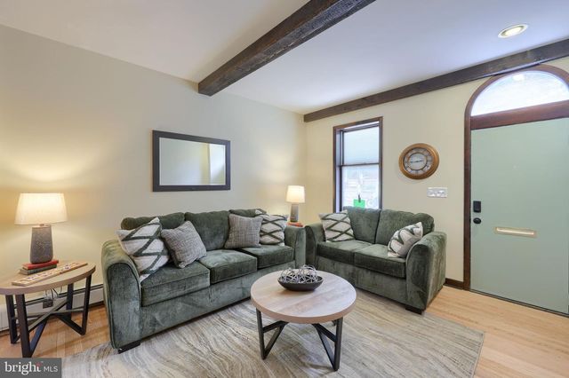 352 W ORANGE ST, Lancaster, PA 17603