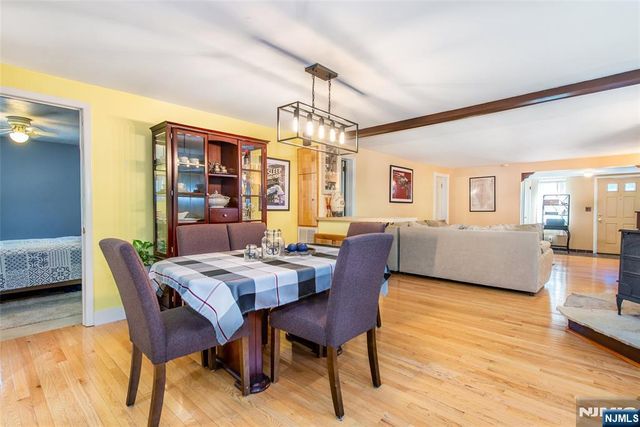 20 Yesler Way, Hillsdale, NJ 07642