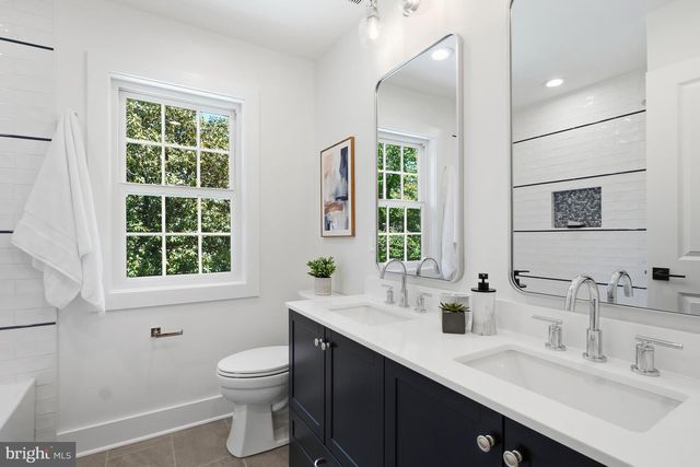 7 VICTORY CT, Potomac, MD 20854