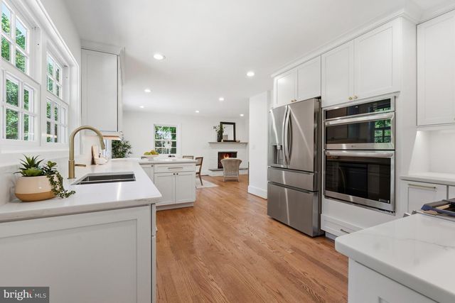 7 VICTORY CT, Potomac, MD 20854
