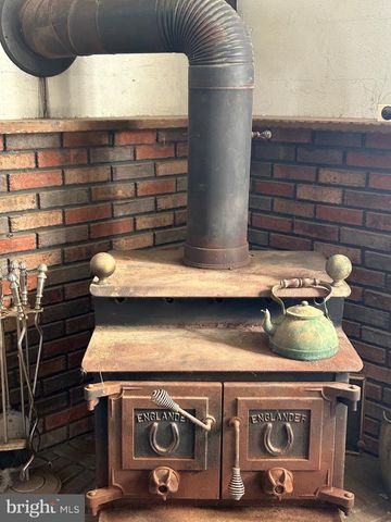 107 MICHIGAN RD, Pennsville, NJ 08070