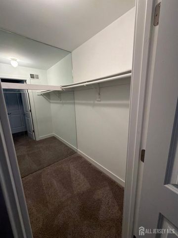 172 Nathan Drive, North Brunswick, NJ 08902