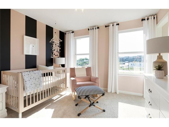 17977 Genoa Drive, Lakeville, MN 55044