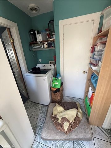 4957 W 21st, Los Angeles, CA 90016