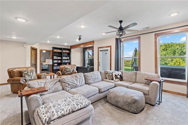 18295 NW Iris Court, Platte City, MO 64079