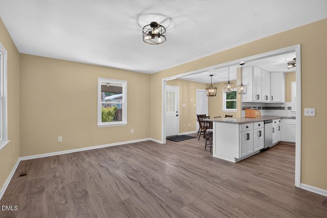 539 Riddle Avenue, Hillsborough, NC 27278