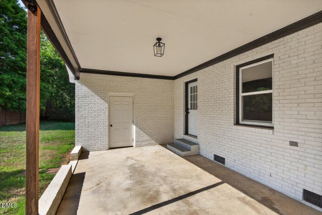 539 Riddle Avenue, Hillsborough, NC 27278