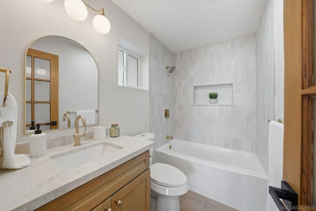 7273 Cornell Ave, La Mesa, CA 91942