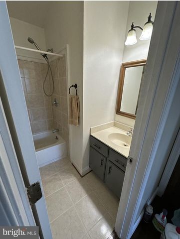 20725 BOUNTYFIELD CT, Montgomery Village, MD 20886