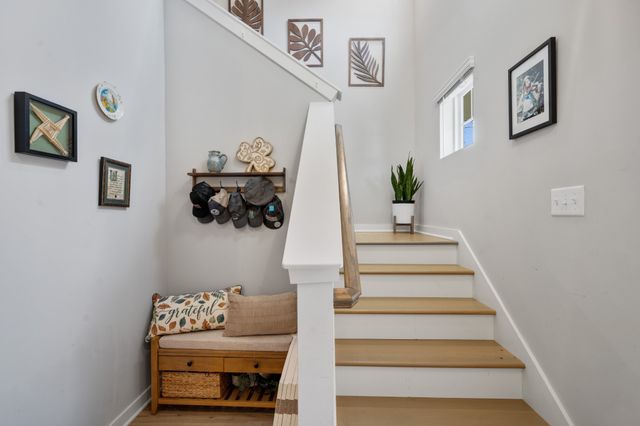 15 Torrey Pines Ln, Lebanon, TN 37087