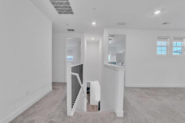 3333 Garden Terrace Dr, Folsom, CA 95630