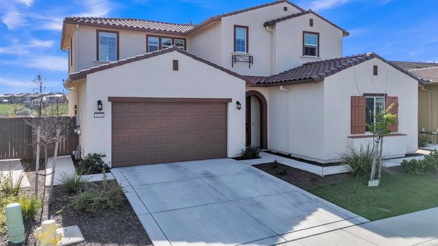 3333 Garden Terrace Dr, Folsom, CA 95630