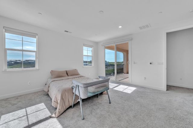 3333 Garden Terrace Dr, Folsom, CA 95630