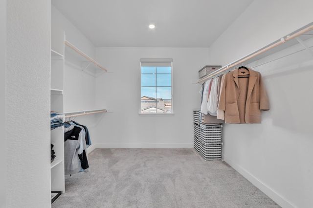 3333 Garden Terrace Dr, Folsom, CA 95630