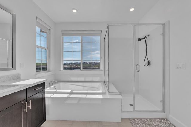 3333 Garden Terrace Dr, Folsom, CA 95630