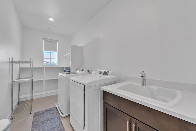 3333 Garden Terrace Dr, Folsom, CA 95630