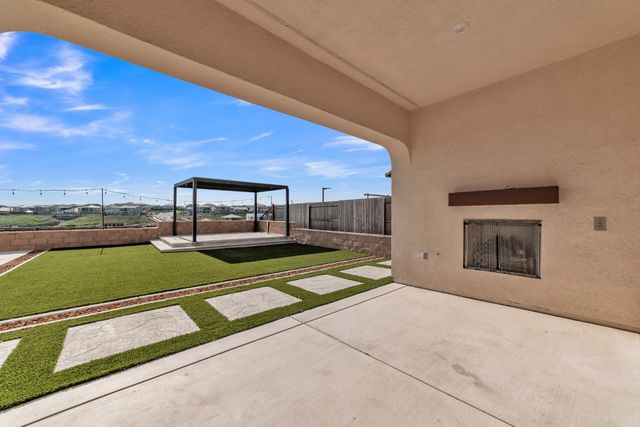 3333 Garden Terrace Dr, Folsom, CA 95630