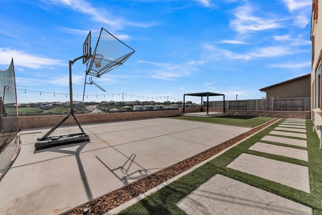 3333 Garden Terrace Dr, Folsom, CA 95630