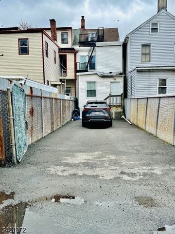 48 Wakeman Ave, Newark City, NJ 07104