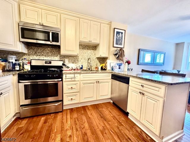 48 Wakeman Ave, Newark City, NJ 07104