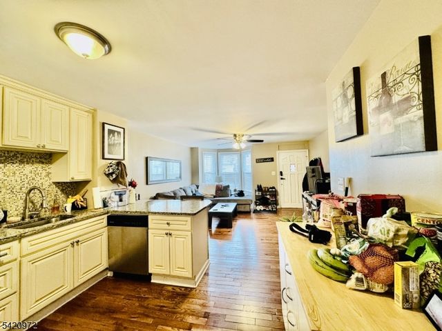 48 Wakeman Ave, Newark City, NJ 07104