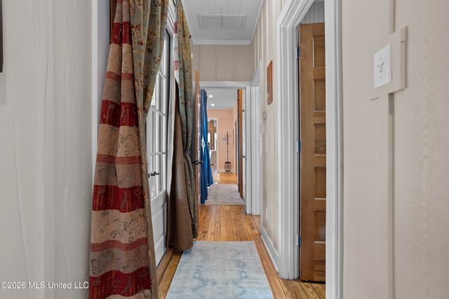 208 Saint Charles Street, Bay Saint Louis, MS 39520