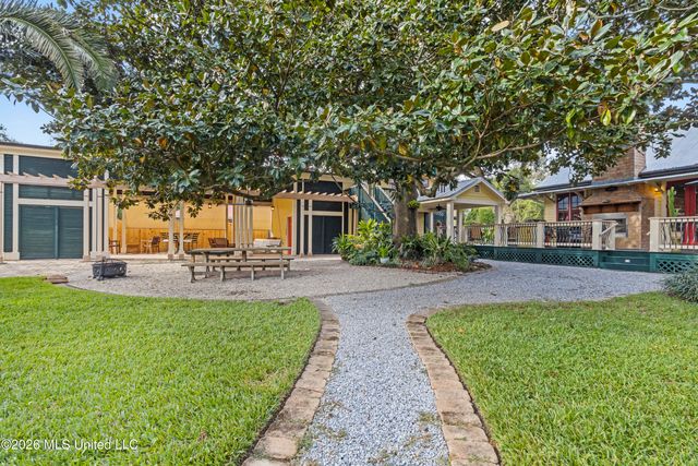 208 Saint Charles Street, Bay Saint Louis, MS 39520