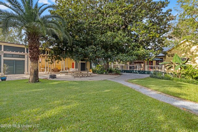 208 Saint Charles Street, Bay Saint Louis, MS 39520