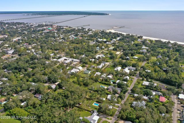 208 Saint Charles Street, Bay Saint Louis, MS 39520