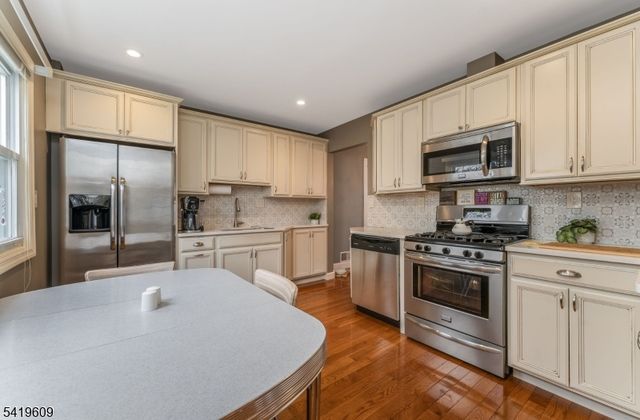 22 E Brown Street, Somerville Boro, NJ 08876