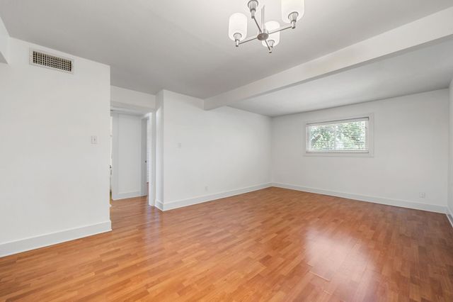 3815 Guadalupe ST 304, Austin, TX 78751