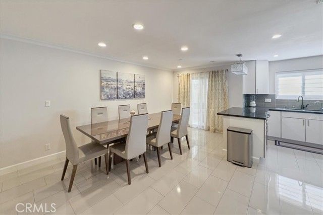 1156 San Rafael 2, Glendale, CA 91202