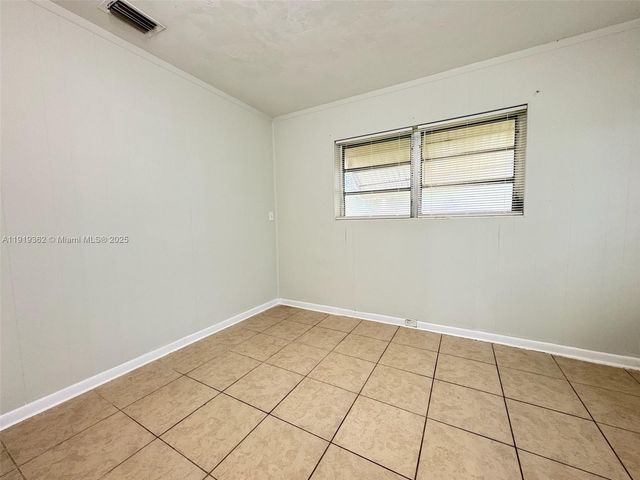 1900 NW 12th Ave, Fort Lauderdale, FL 33311