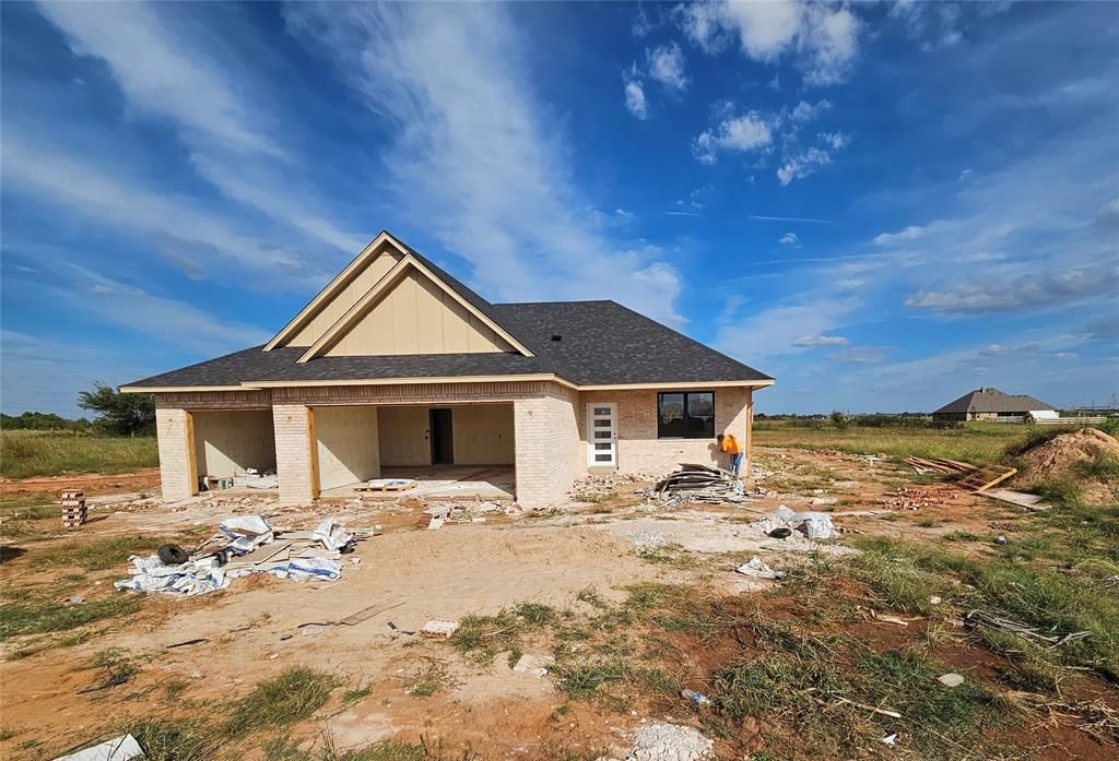 1321 Chisholm Trail Lane, Tuttle, OK 73089