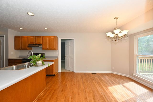 121 Brookview Cir, Goodlettsville, TN 37072