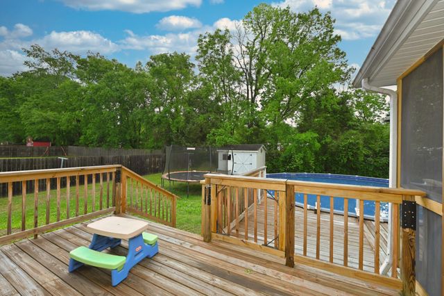 121 Brookview Cir, Goodlettsville, TN 37072