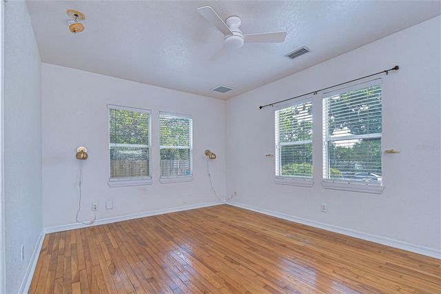 3653 2ND AVENUE N, St Petersburg, FL 33713