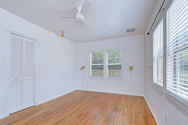 3653 2ND AVENUE N, St Petersburg, FL 33713