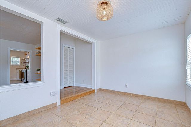 3653 2ND AVENUE N, St Petersburg, FL 33713