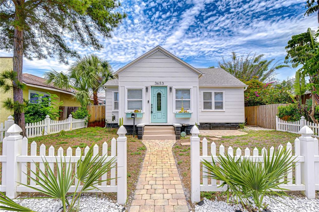 3653 2ND AVENUE N, St Petersburg, FL 33713