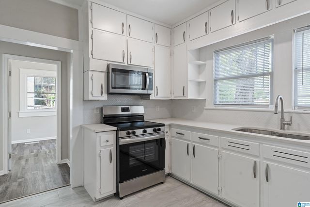 867 5TH PLACE W, Birmingham, AL 35204