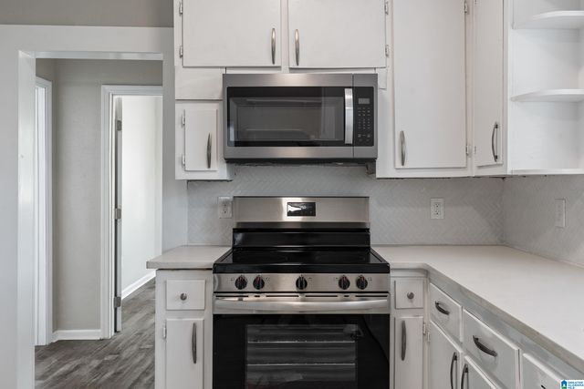 867 5TH PLACE W, Birmingham, AL 35204