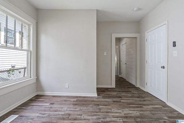 867 5TH PLACE W, Birmingham, AL 35204