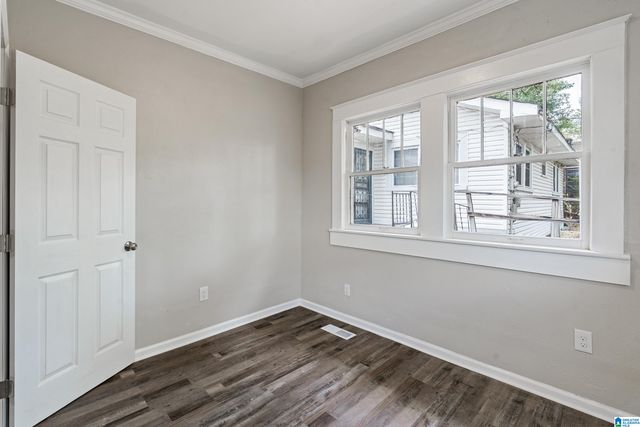 867 5TH PLACE W, Birmingham, AL 35204